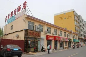 Landi Holiday Hotel - Image 2