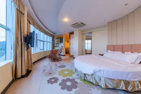 Shangchuan Island Biyuntian Seaview Hotel - Image 2