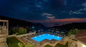 The View Hotel Perdika - Image 4