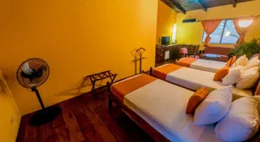 Hotel El Maltese - Lakefront - Image 2