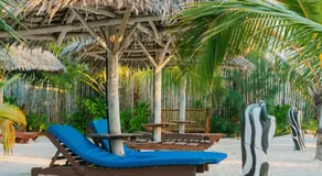 Mocco Beach Villa - Image 5