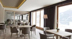 Design & Suite Hotel Ciarnadoi - Image 4