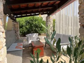 Two Bedroom Holiday Holiday Home with Patio and Terrace - Image 3