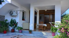 Sea View Apartments - Image 5