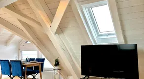 Zentrale Wohnung mit Dachterasse - Image 2