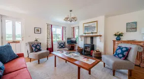 Beautiful Cottage in Brockenhurst with Forest View - Image 2