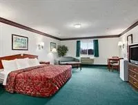 Days Inn Clare - Image 2