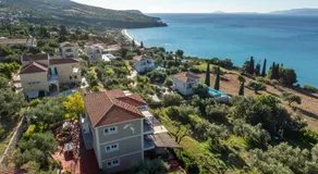 Delfinia - Image 3
