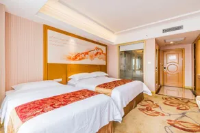 Vienna Hotel Foshan Lecong Furniture Mall - Image 2