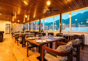 Tripli Hotels Ganga Heaven Rishikesh - Laxman Jhula - Image 4