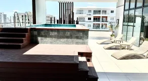 Luxury Designer Suite, Infinity Pool,City Views - Image 4