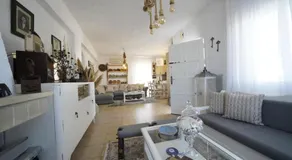 Vacation House near the Beach - Image 2
