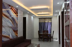 Cedarwood 2BHK Near Mall Road w Mountain View - Image 3