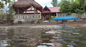 Lena house Flores - Image 3