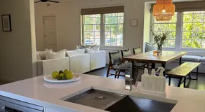 Casa thirty-six, 3BR, Central Location - Image 5