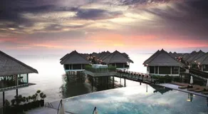 2 Bedroom & Study Golden Palm Tree Resort Ivory End Villa - Image 2