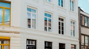 The Librarian by Domani Hotels - Image 3