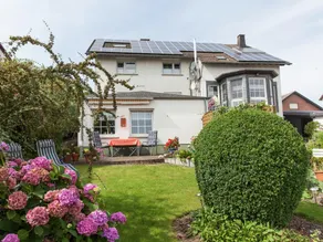 Attractive Apartment in Bettenfeld wiith Garden and BBQ - Image 4