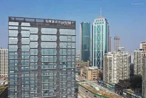 Meijin All Suites Hotel Suzhou - Image 4