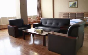 Home Inn Series - Yangquan Yuxian Bus Station Home Inn Hotel - Image 3