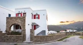 Pirgos Suites - Image 2