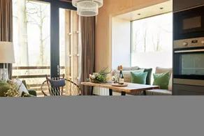 Cosy Forest Hideaway for Two - Image 4