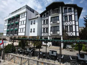Zinos Hotel - Image 4