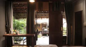 Cat Bungalow Stay - Image 2