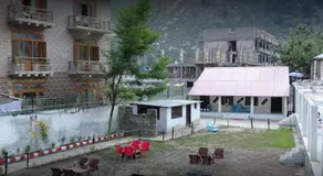 Flora Inn Hotel Naran - Image 5