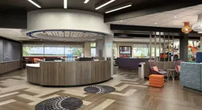 Tru by Hilton Valparaiso - Image 3