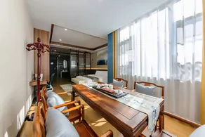 Lhasa Duorucang Hotel (Potala Palace) - Image 4