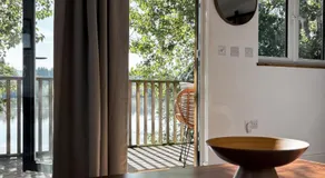 Lakeside Lodge- 'Swallow' - Image 2