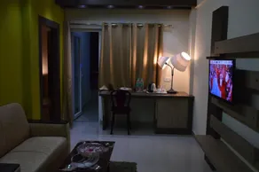 WeKare Krishna Sea Sight Service Apartments - Image 5