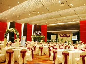 Guoxin Haitian Theatre Hotel - Image 3