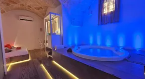Christian's Suites & Spa - Image 3