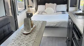 4 Berth Van with Hot Tub - Image 2