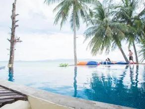 B52 Beach Resort - Image 5