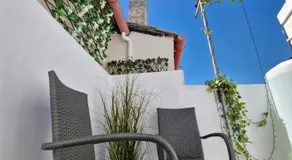 Ivoni Family House - Image 4