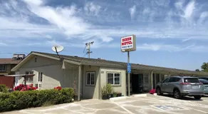 Dixon Motel - Image 2
