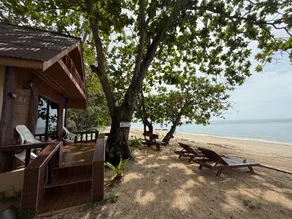 Season Bungalow - Image 3
