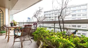 Veeve - The Salon in the Sky - Image 5