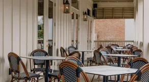 Hotel Whiskey in Pascagoula - Image 3