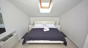 Apartment 3 with the private jacuzzi - Image 2