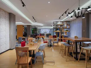Campanile Hotel Dongguan Dongcheng Wanda Plaza - Image 3