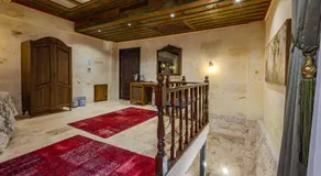 Sobek Palace - Image 5