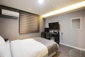 Yeosu Hotel YOU - Image 3