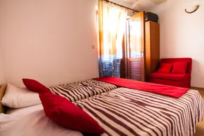 Apartment Marko A3-Veliki Stomorska, Island Solta - Image 4