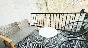 2 bed, in unit laundry, Boston College, balcony - Image 3