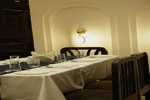 Hotel Decent - Image 5