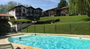 T3 pays du piment d'Espelette - résidence avec piscine chauffée - Image 4